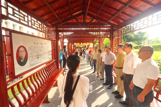 黨工融合謀發(fā)展，廉潔自律樹(shù)清風(fēng)