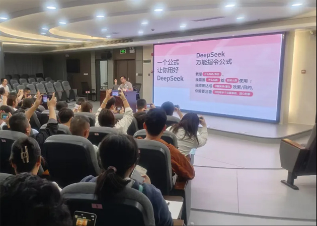 技能賦能促發(fā)展 暖心培訓(xùn)惠職工丨梧州市總工會(huì)2025年組織超5000名技能人才、企業(yè)在崗職工參加技能提升培訓(xùn)